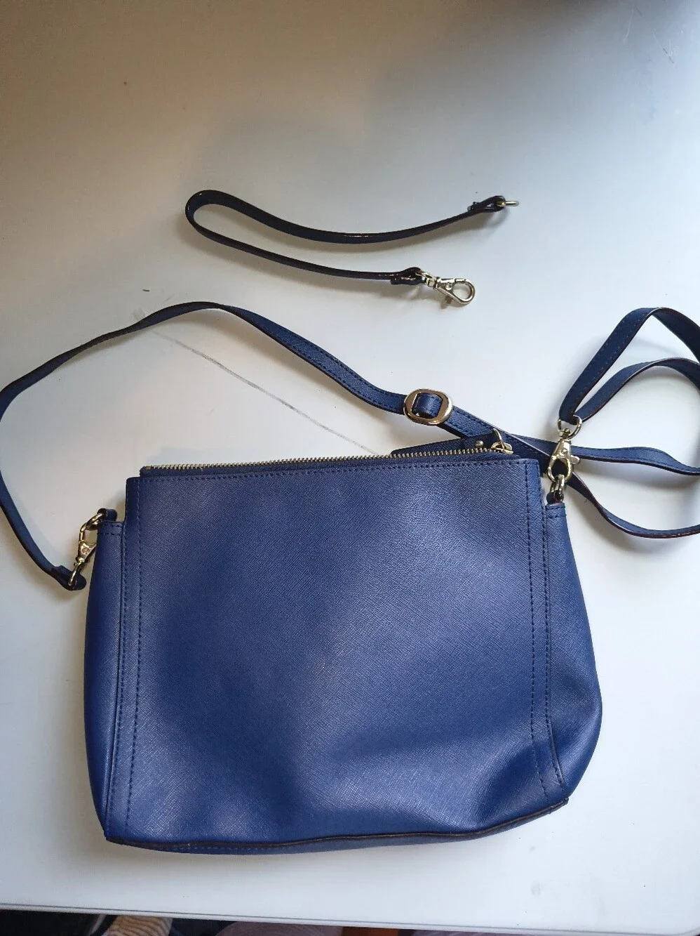 Lo & Sons Blue Pearl Crossbody